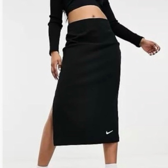 Nike Dresses & Skirts - Nike NWOT Black High Waist Ribbed Pencil Skirt with Swoosh XS